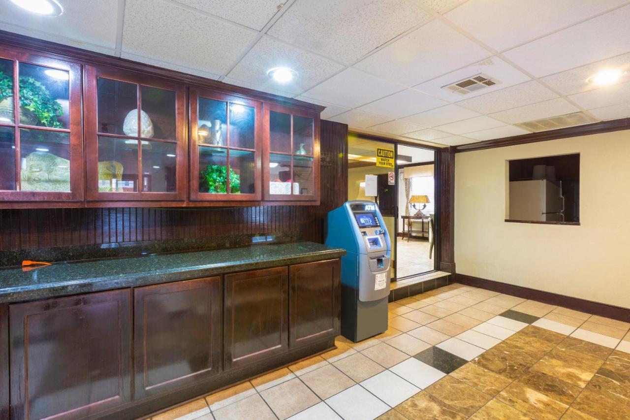 Oyo Hotel Baton Rouge Mid City Exteriör bild