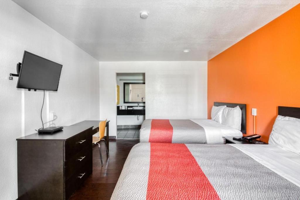 Oyo Hotel Baton Rouge Mid City Exteriör bild