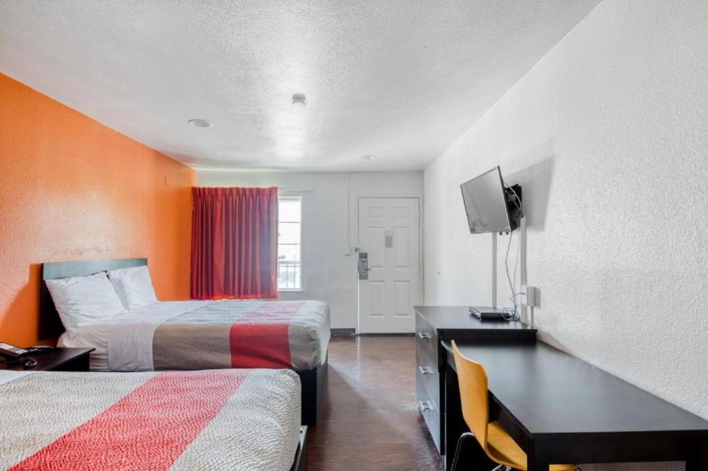 Oyo Hotel Baton Rouge Mid City Exteriör bild