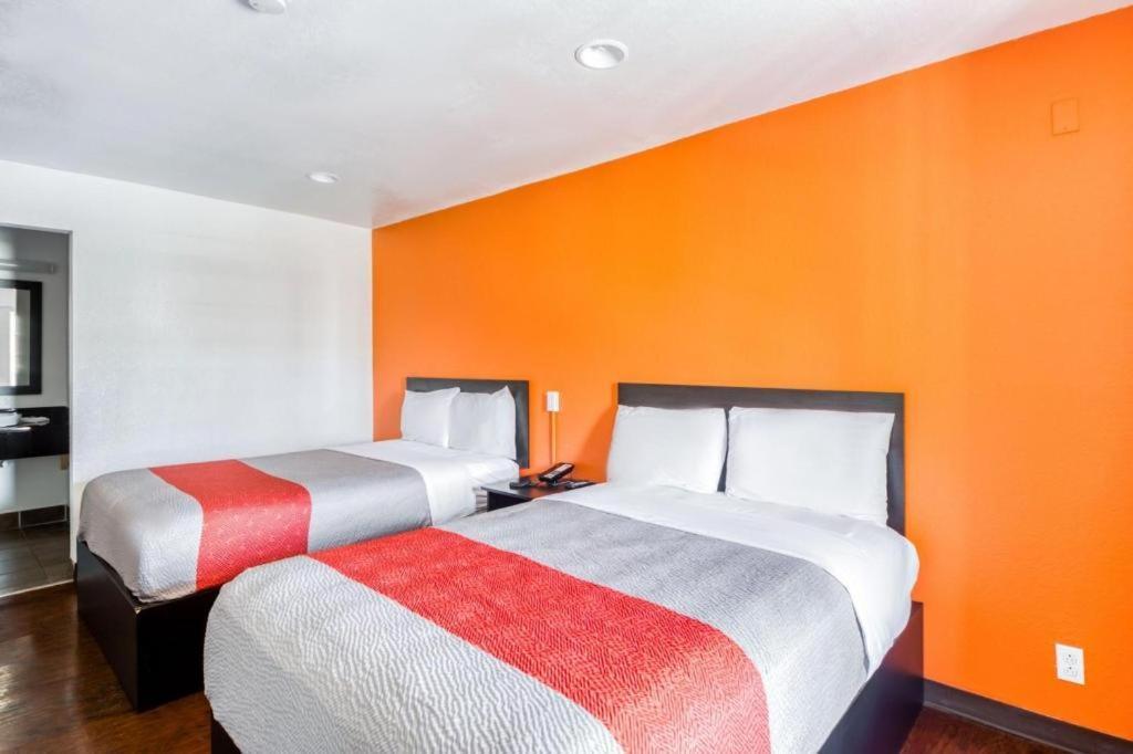Oyo Hotel Baton Rouge Mid City Exteriör bild