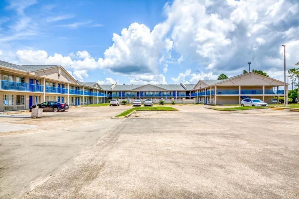 Oyo Hotel Baton Rouge Mid City Exteriör bild